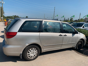 2002 Toyota Sienna