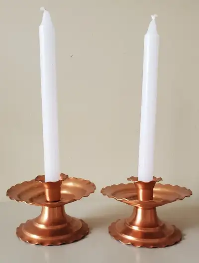 2 Bougeoirs en cuivre vintage 2 Copper candlestick holders, View more