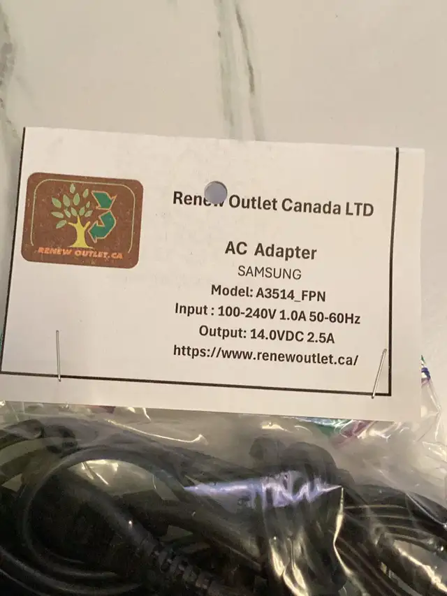 SAMSUNG Adapter Model: A3514_FPN in General Electronics in Cambridge - Image 3