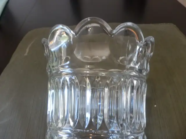 Vase en cristal polonais par Fifth Avenue Crystal Ltd in Home Décor & Accents in Longueuil / South Shore - Image 8