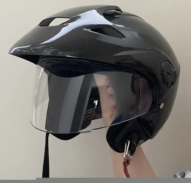 Casques de moto in Motorcycle Parts & Accessories in City of Montréal - Image 3