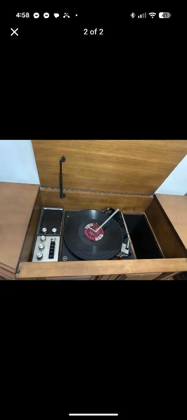 Vintage audio stereo console in Stereo Systems & Home Theatre in Markham / York Region - Image 3