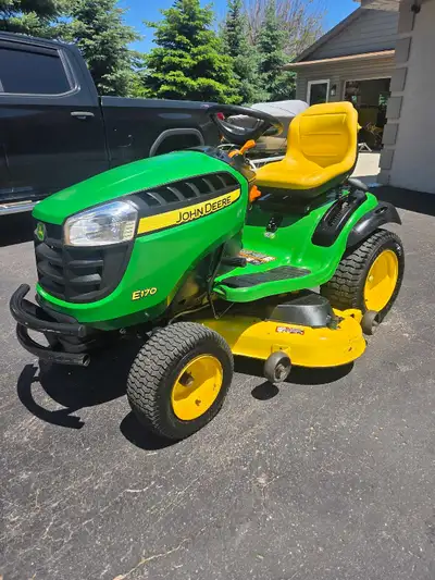 john deere e170 48" lawn tractor, View more