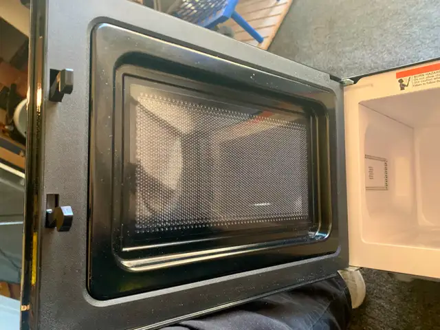 MASTER Chef EM720CL7 Microwave — $55603219763921561603