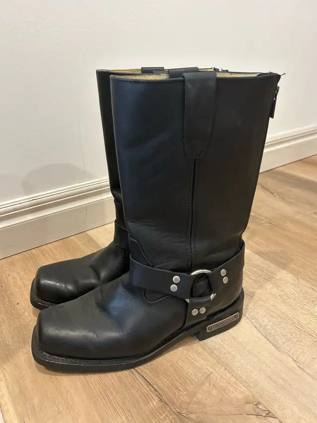  Motorcycle Boots Men’s   Sz 9  in Men's in Calgary - Image 6