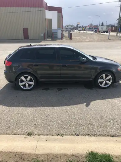 2013 Audi A3 TDI Automatic Leather interior Rain sensor wipers Power windows, seat, locks, mirrors H...