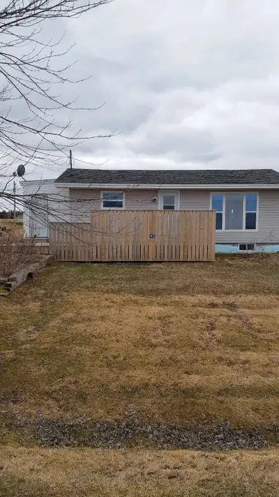 Waterview House with right of way beach access in Cocagne NB. Open concept 2 bedroom 1 bathroom hous...
