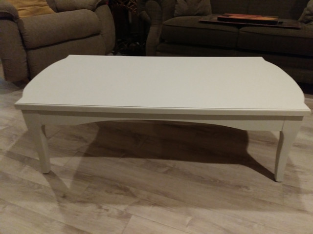 table de salon en bois $30 dans Autres tables  à Longueuil/Rive Sud