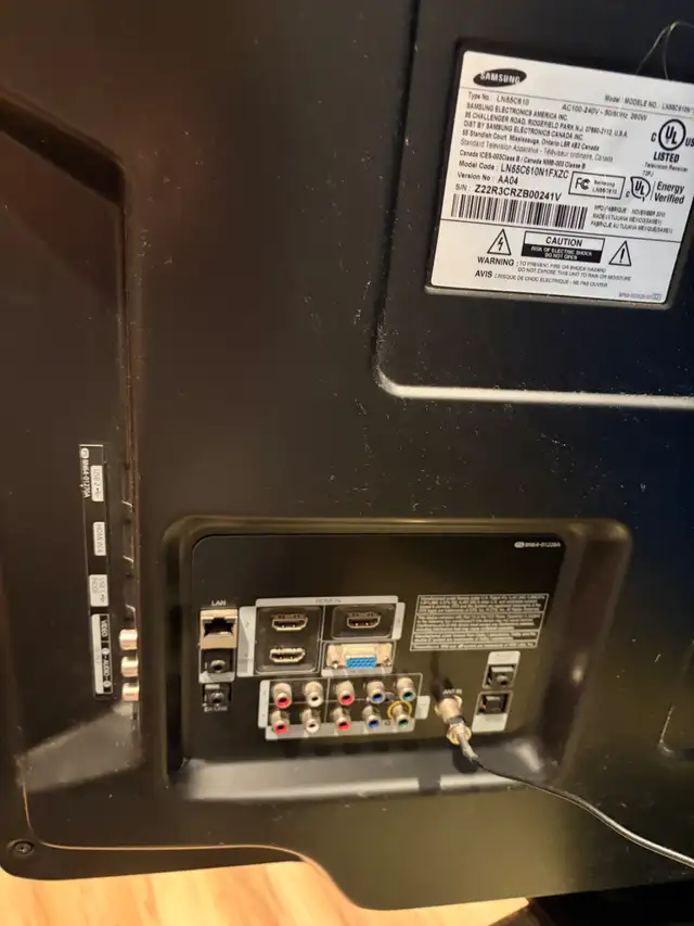 TV television 55" Samsung in TVs in City of Montréal - Image 4