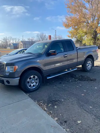 191000kms. Very good condition. Brand new 10 ply tires and new exhaust manifold gasket and studs. We...