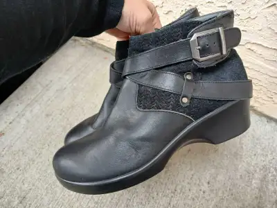 Leather Boots Alegria Women Size 41, View more