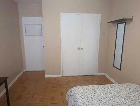 room share62864754164609121