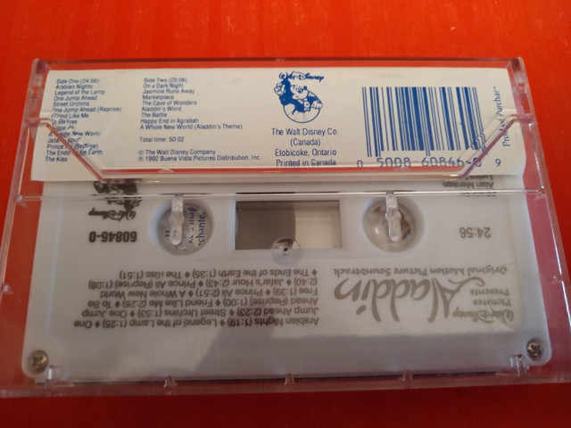Walt Disney Aladdin soundtrack cassette tape like new tested in CDs, DVDs & Blu-ray in Kitchener / Waterloo - Image 3