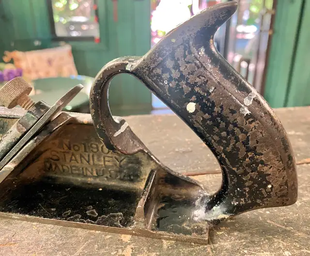 As Is Vintage Cast Iron Stanley 190 Rabbet Plane Hand Tools in Arts & Collectibles in Victoria - Image 6