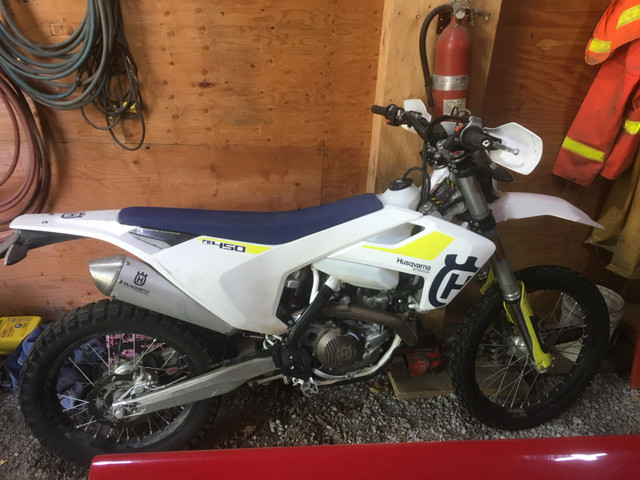 2019 husqvarna dual sport 450cc in Dirt Bikes & Motocross in St. Catharines - Image 2