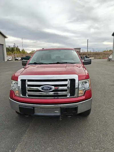 3.5L V6 Low mileage, inspected until July 2027, registered until May 3, 2026. 4WD Automatic windows/...