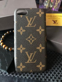 ||SALE|| iphone 7/8/XS 7/8/xr/ max plus LV1-Classic cases cover