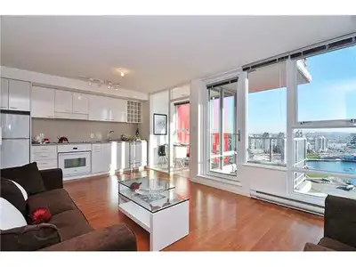 Looking for an affordable, fully furnished private room in downtown Vancouver? This move-in ready sp...