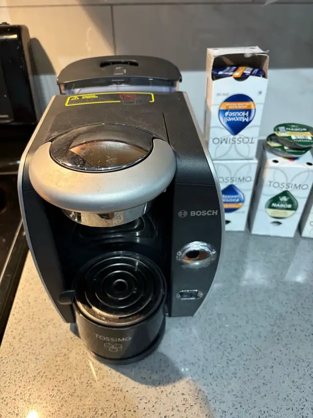 Bosch Tassimo Coffee Maker580123639384657921
