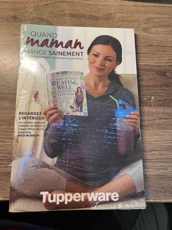 Livre Maman Tupperware dans Manuels  à Sherbrooke