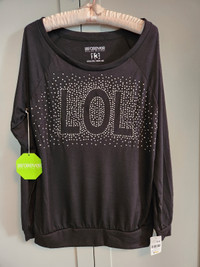 Top LOL with studs in the front