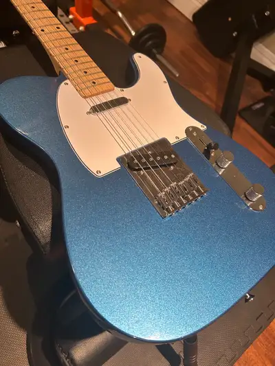 Squier Telecaster Lake Placid Blue, View more
