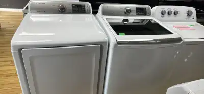 This is a used Samsung top-load washer, offering great cleaning performance with a spacious drum. It...