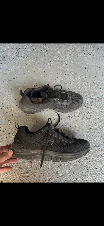Men’s Size 10.5 Sketcher Shoes , View more