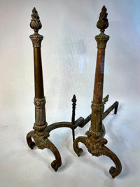 STUNNING HEAVY VINTAGE CLASSICAL FIREPLACE ANDIRONS