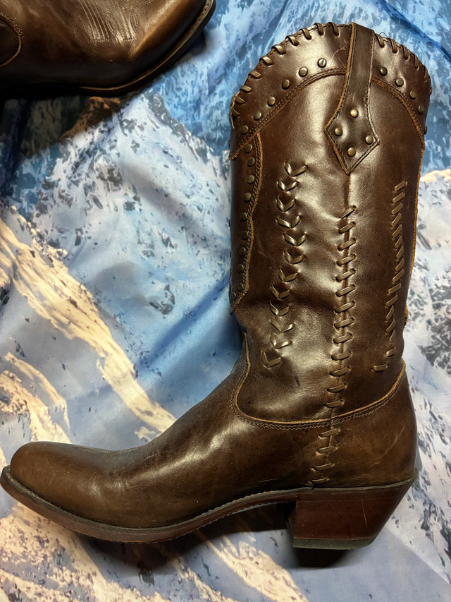 Boots #4 - ladies 7.5 in Women's - Shoes in Strathcona County - Image 2