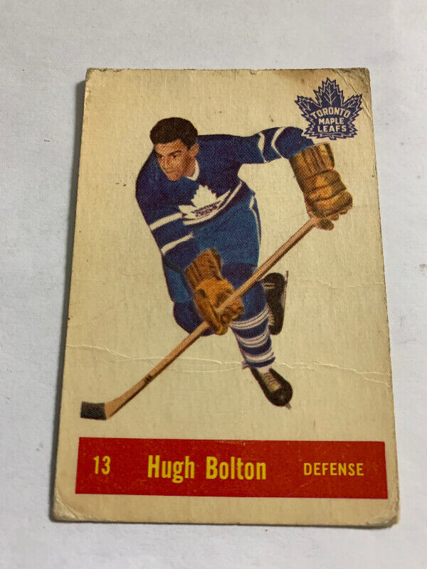 1957-58 Parkhurst Hockey Card#13 Hugh Bolton Toronto Maple Leafs dans Art et objets de collection  à Longueuil/Rive Sud