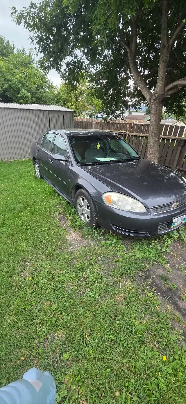2010 Chevy Impala527572013690408961