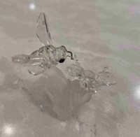 Swarovski Crystal Figurine Bumblebee and Flower #166185 (ad #3) 