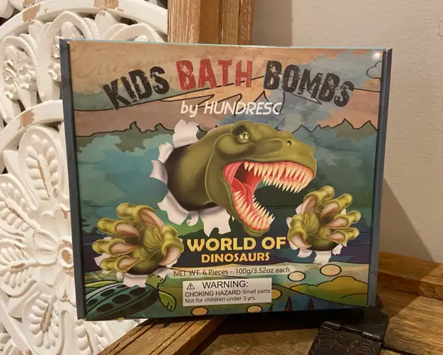 Brand New 6 Pack Bath Bombs with Surprise Dinosaurs in Toys & Games in Oshawa / Durham Region - Image 6