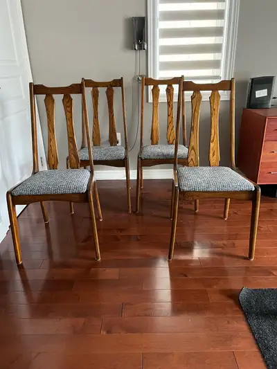 Set of 4 Mid-Century Modern Dining Chairs (Elm wood), View more