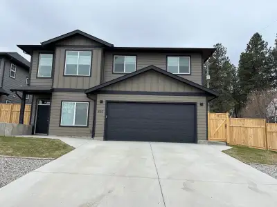 4 bedroom, 2 bathroom home in Upper Sahali for rent. The home was built in 2020. Spacious open conce...