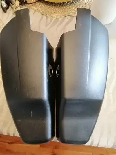 Clip on truck mirrors for towing. Very good condition.