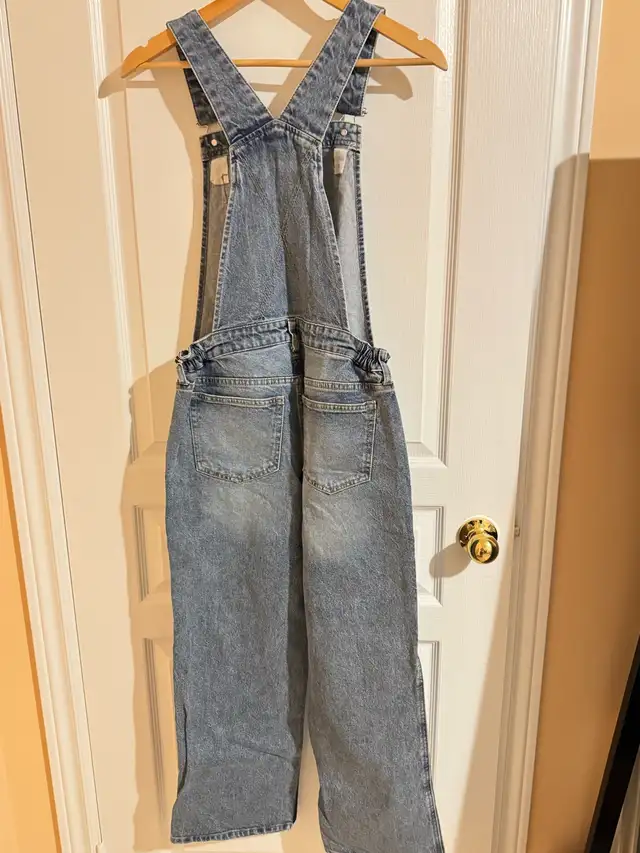 H&M Mama Maternity Overalls in Women's - Maternity in Markham / York Region - Image 3
