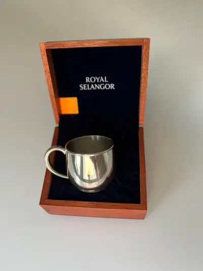 Pewter baby cup Royal Selangor, View more