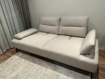 Structube Nims 3-Seater Sofa Bed – Excellent Condition, View more