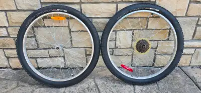 Used 26" mounting aluminum front and back wheels with inner tubes in very good condition comes from...