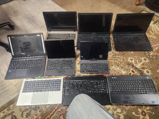 6 laptops for parts or repair and other parts in Laptops in St. Catharines