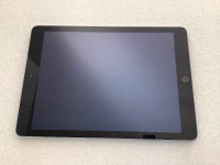 iPad  5 ième génération  32 G  9.7 pouces.