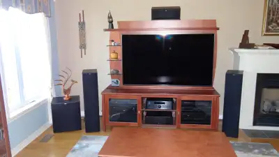 Téléviseur Panasonic 65po 4K Ultra HD, View more