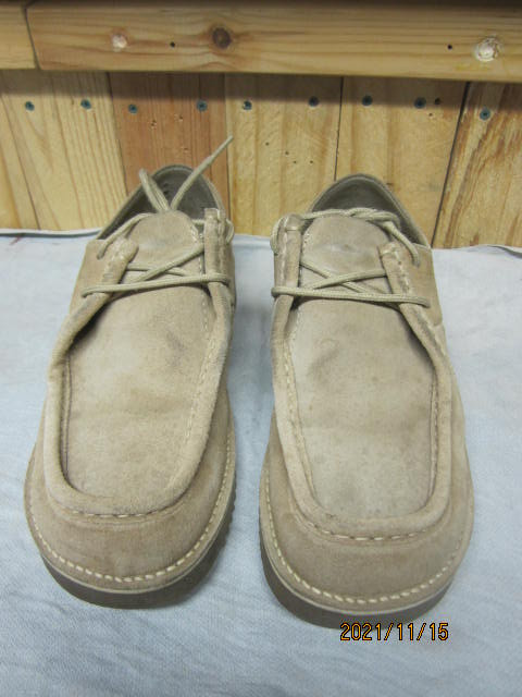 Men's beige walking shoes size 10 in Men's Shoes in Kitchener / Waterloo