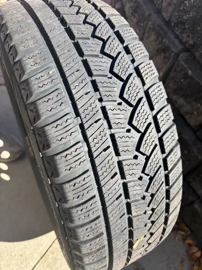 215/55R16 came off a 2018 Honda civic sport touring hatchback