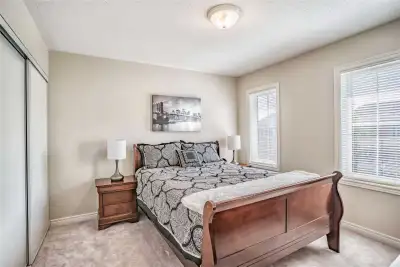 1bed with private wash available for rent in a 4 bed detached house, sharing with an indian family....