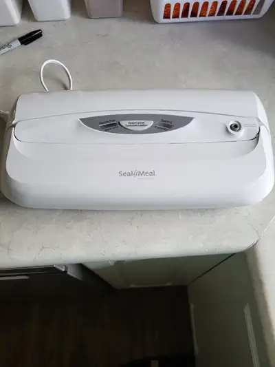 Food Vacuum Sealer