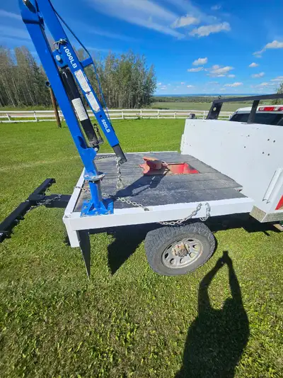 Tow truck, snow plow, flat deck with a 5th wheel hitch,corner mount crane,9000lb winch it does have...