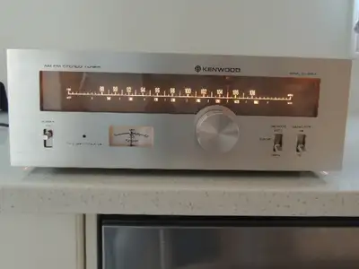 Kenwood KT-5300 AM/FM Stereo Tuner, View more
